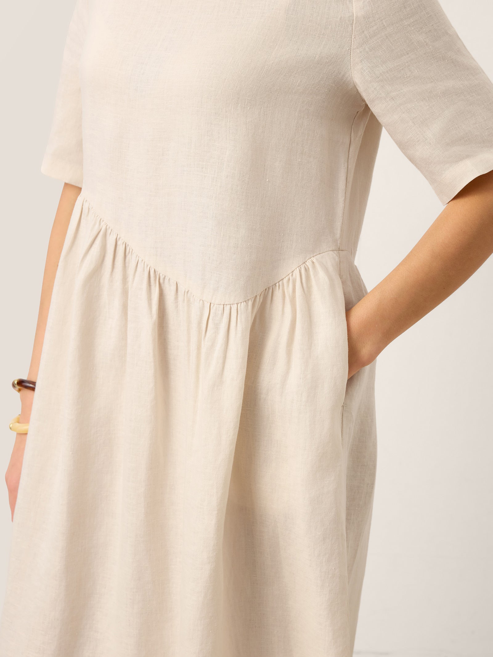 100% Linen Arch-Seam Fluid Maxi Dress EUDORA