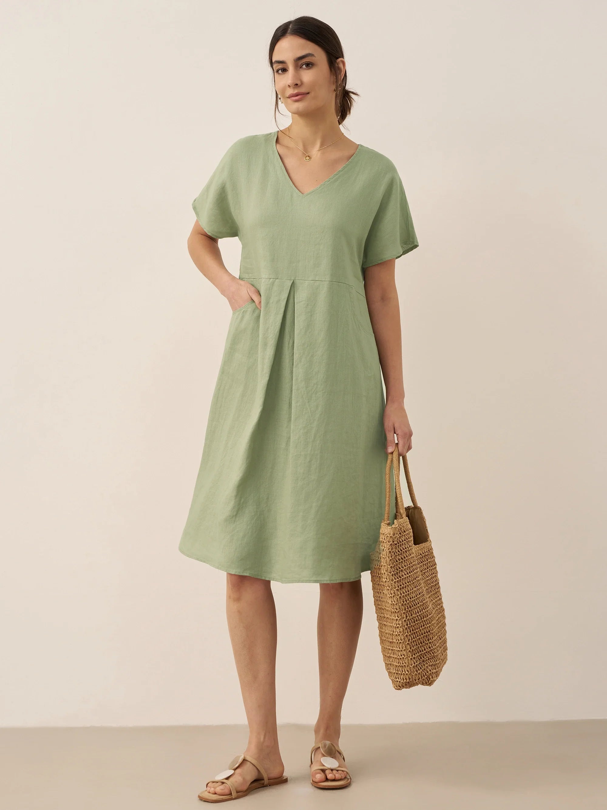 100% Linen V-Neck Pockets Swing Dress AINSLEY